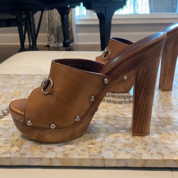 Gucci wooden platform knockouts - Picture 6 of 13